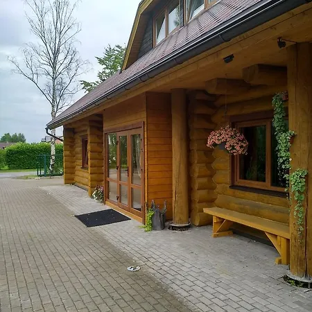 Arkhouse *